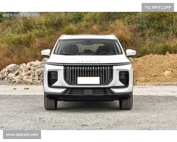 也就十几万空间特别大的中型SUV,发动机真不错,实拍捷途X90 也就十几万空间特别大的中型SUV,发动机真不错,实拍捷途X90